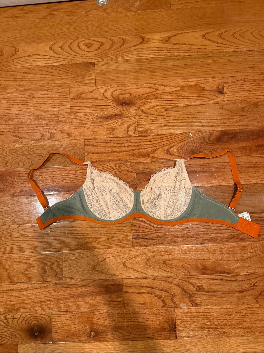 Two-Tone Lace Underwire Bra in Cream and Olive with Orange Trim